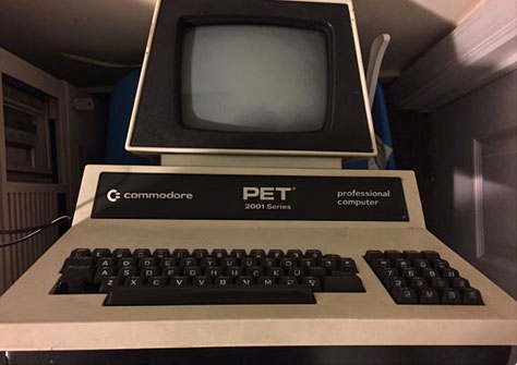 Commodore公司的生产的PET电脑
